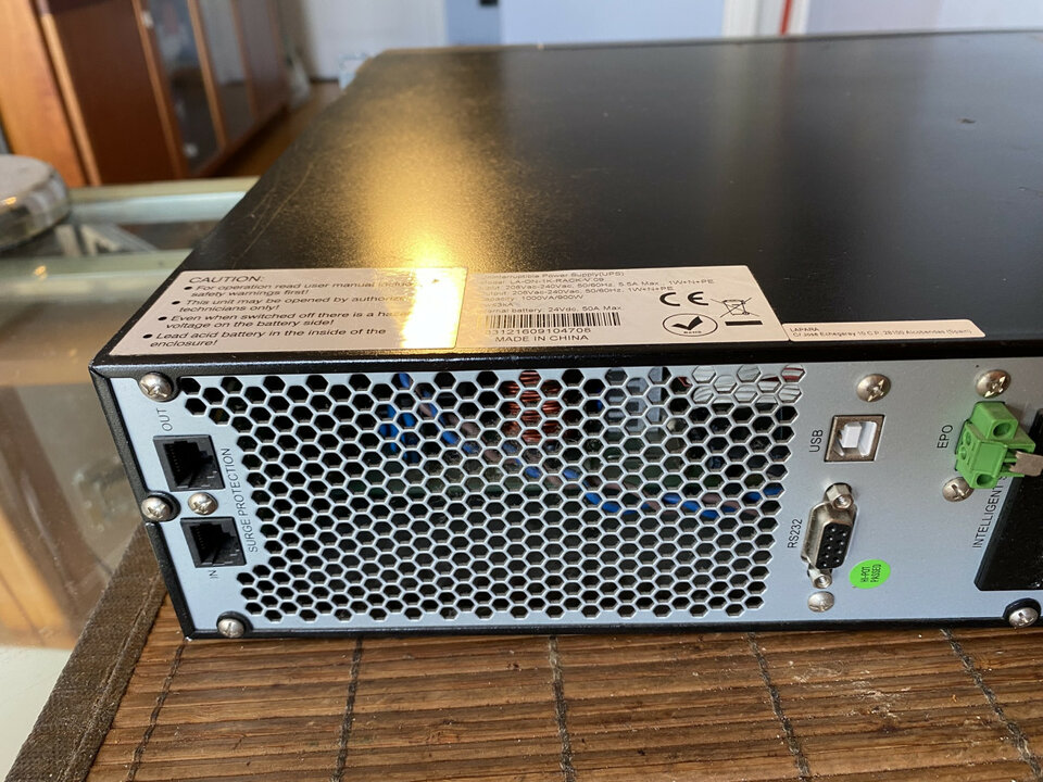 Vendo Sai On line lapara 1000 Va Rack mount