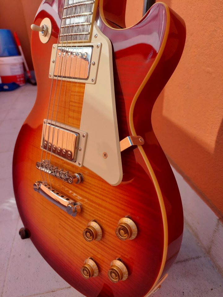 EPIPHONE by Gibson LES PAUL 50S Standard cherry sunburst