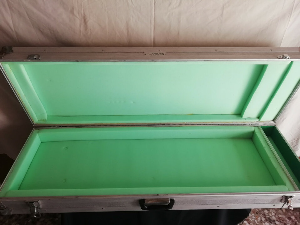 Flightcase para teclado.
