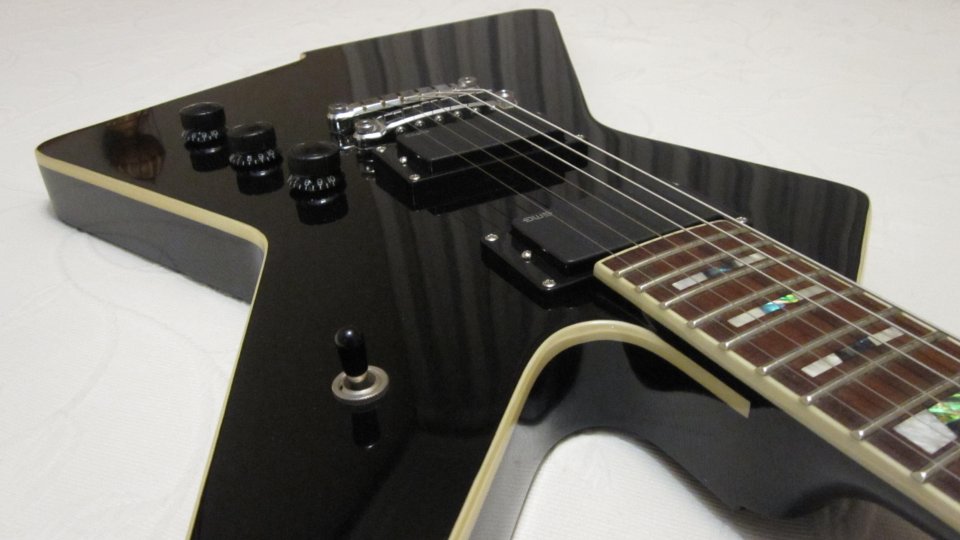 Ibanez Destroyer DT520 BK 2014 EMG 81 de segunda mano · Foto 4 de 9 · Madrid · 610 €
