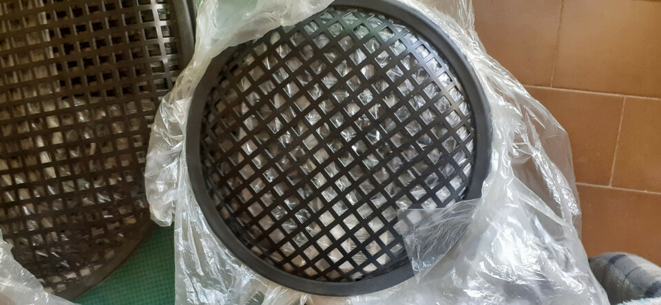 Rejillas para altavoces de:15"12"10"y 8"