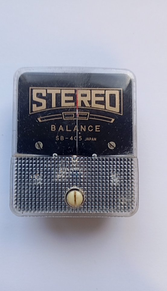 Medidor analógico Stereo Balance modelo SB-405 de fabricación japonesa. de segunda mano · Foto 1 de 2 · Barcelona · 30 €