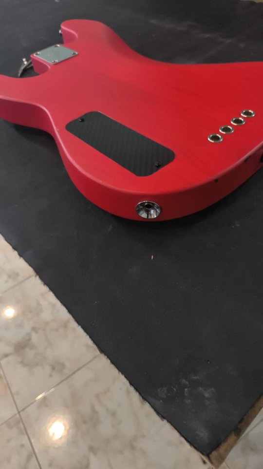 Cuerpo de bajo de segunda mano · Foto 3 de 4 · Bizkaia · 380 €