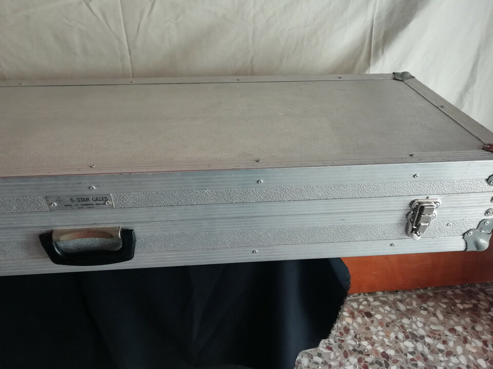 Flightcase para teclado.