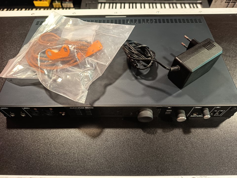 Interfaz de Audio Arturia AudioFuse 16Rig de segunda mano · Foto 1 de 7 · Barcelona · 780 €