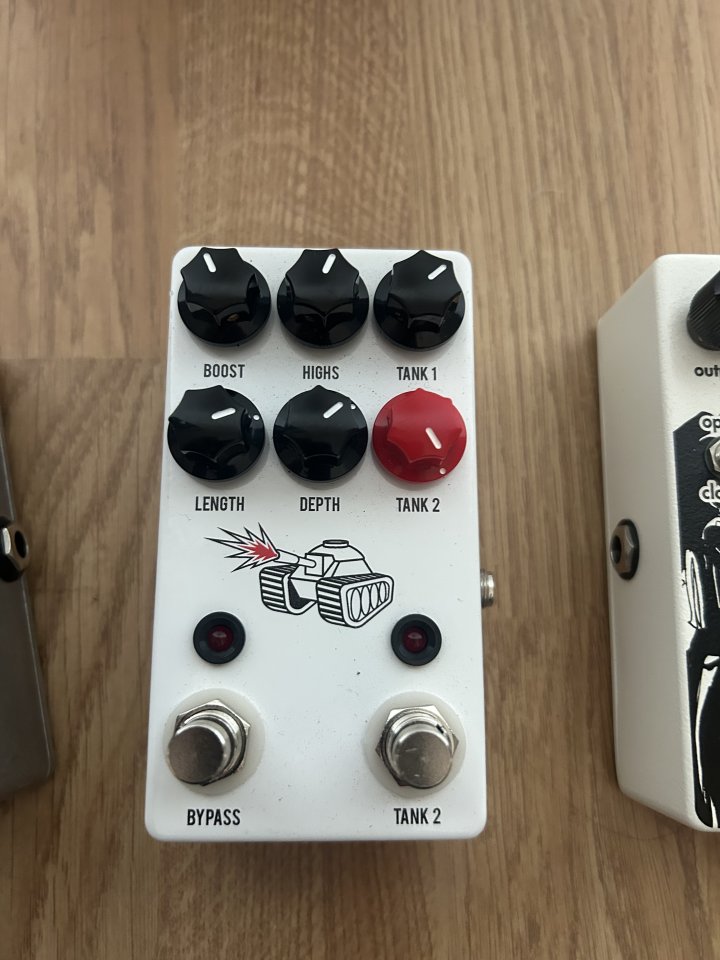 JHS pedals Spring Tank (Doble Reverb)