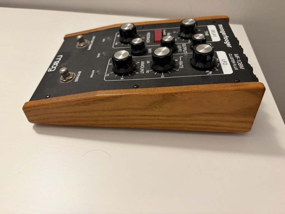 Moog Moogerfooger MF-108M Cluster Flux de segunda mano · Foto 4 de 6 · Málaga · 1000 €