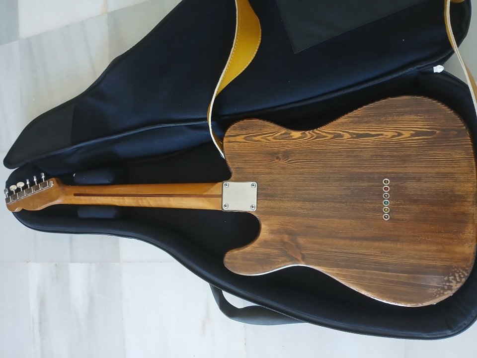 Nueva Mojo Guitars Esquire Custom Old Pine tipo telecaster ( no Fender) de segunda mano · Foto 5 de 7 · Sevilla · 595 €
