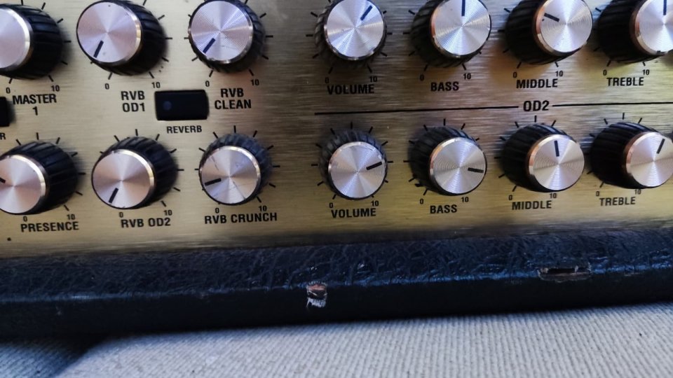 Marshall JVM410H Amplificador Guitarra