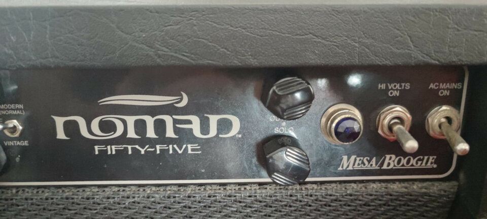 Mesa Boogie Nomad 55 con flightcase