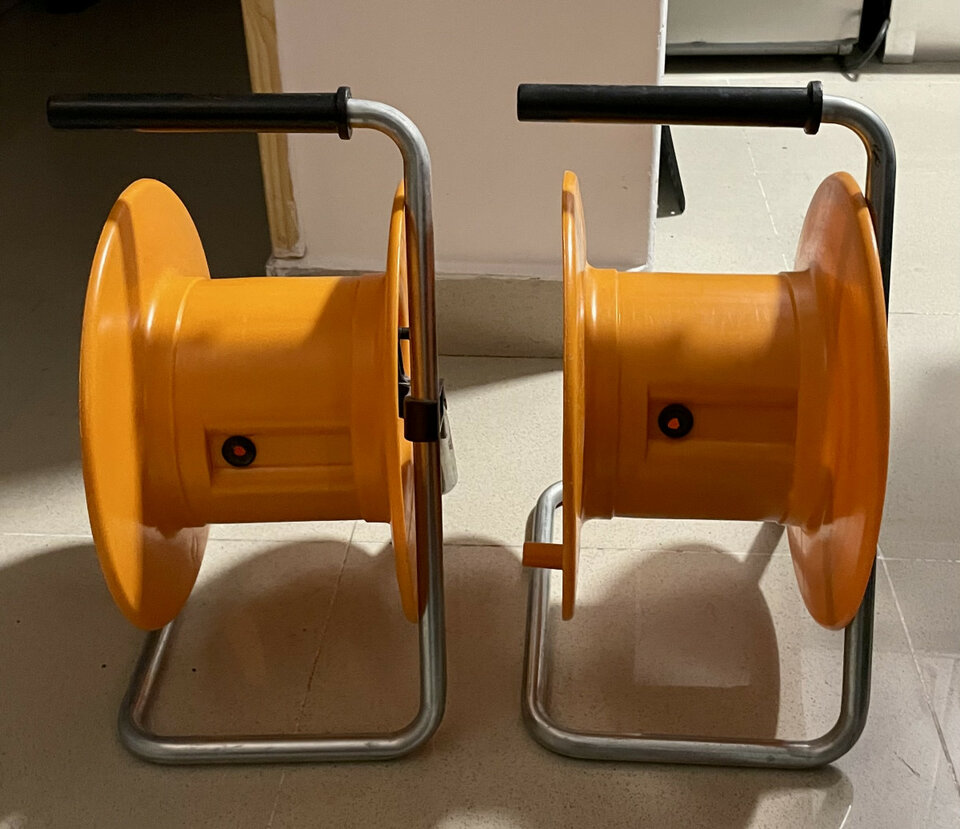 2 rulos enrolladores de cable Schill (20€ serían 10€ cada rulo enrollador)