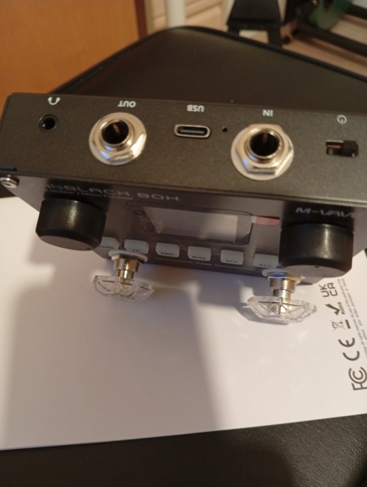 M-vave como nuevo de segunda mano · Foto 2 de 2 · Madrid · 45 €