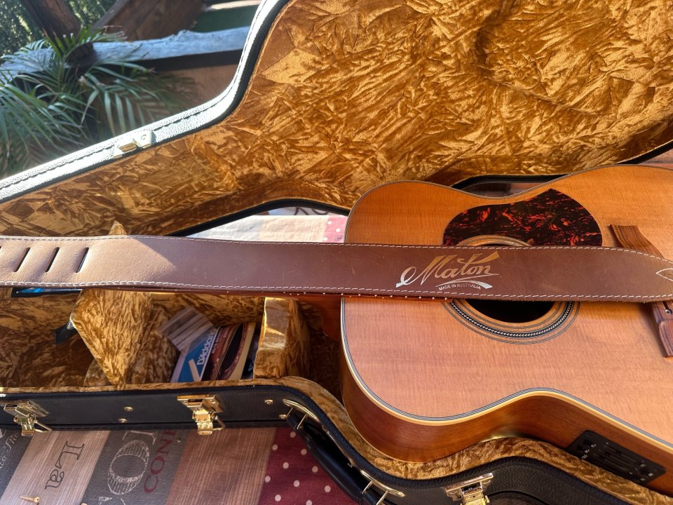 Matón Tommy Emmanuel de segunda mano · Foto 2 de 8 · Segovia · 1950 €