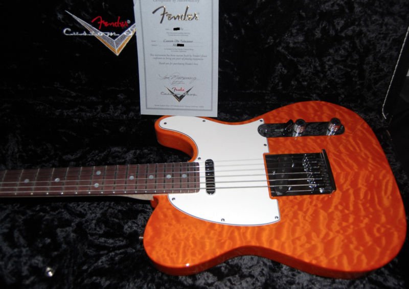 Fender telecaster deluxe custom shop