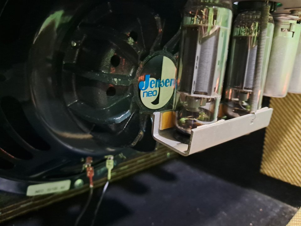 Vendo Fender  Pro  Junior U.S.A.