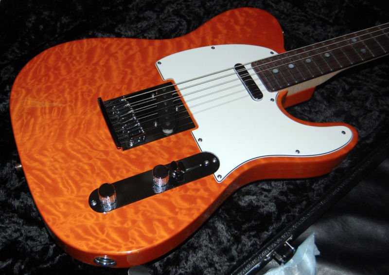 Fender telecaster deluxe custom shop