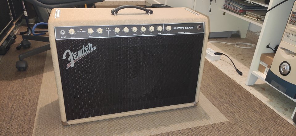 Fender super sonic 60 W