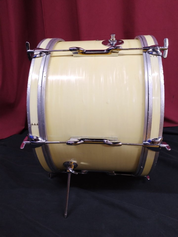 Bombo PREMIER de 20x14 - caoba 70's de segunda mano · Foto 3 de 8 · Barcelona · 325 €