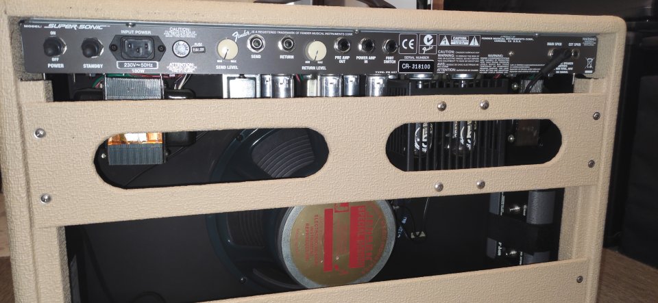 Fender super sonic 60 W