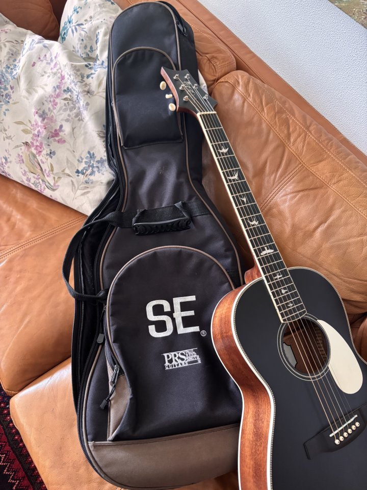 PRS SE p20e de segunda mano · Foto 9 de 10 · A Coruña · 295 €