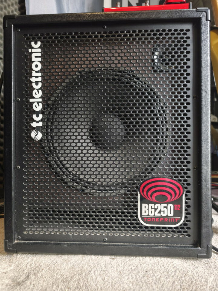 Amplificador para Bajo TC ELECTRONIC BG250