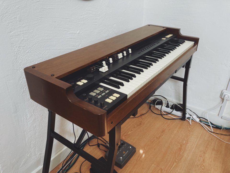 Órgano/Teclado Korg CX-3