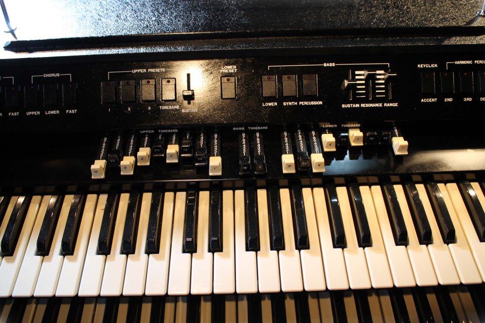 HAMMOND B-250