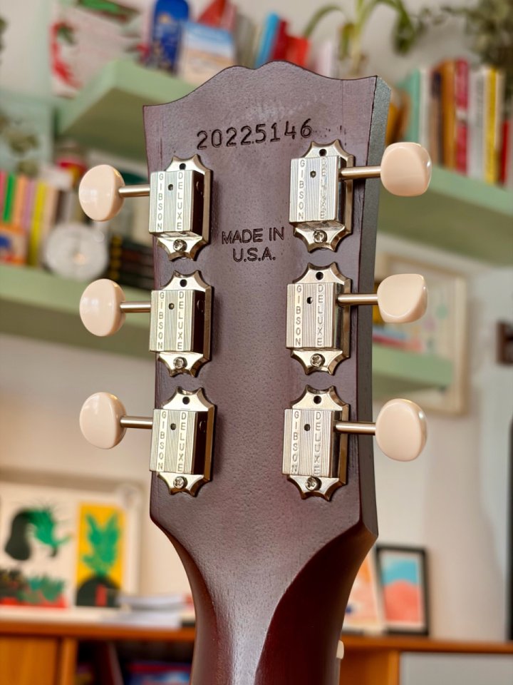 Gibson J-45 Special Satin WR de segunda mano · Foto 7 de 10 · Madrid · 1250 €