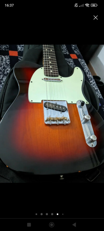 Vendo Fender Telecaster con mástil Stratocaster