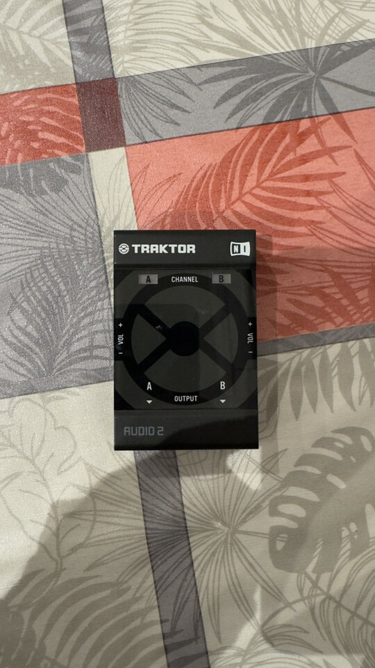Native Instruments Traktor Audio 2