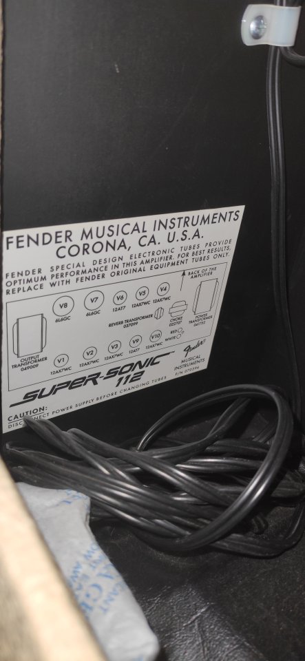 Fender super sonic 60 W