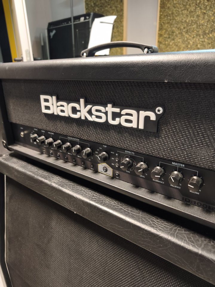 Cabezal Amplificador Blackstar ID:100 TVP 100W de segunda mano · Foto 1 de 8 · Guadalajara · 280 €