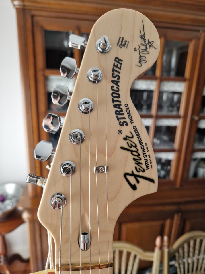 Fender Stratocaster Yngwie Malmsteen Signature Vintage White 2023 Japan