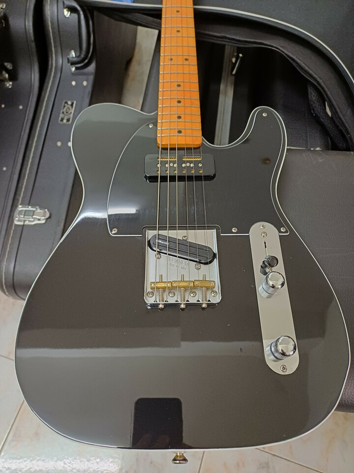 MÁS COSAS -- Mercadillo Solidario con DGomez,