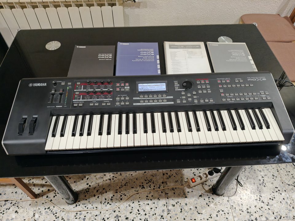 Yamaha Mox 6