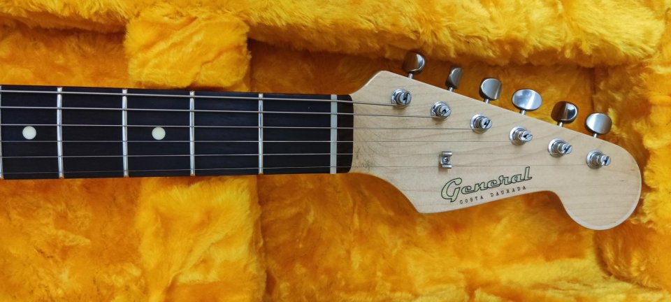 GVT 1962 Double cut Custom Fiesta Red ( 2023 )