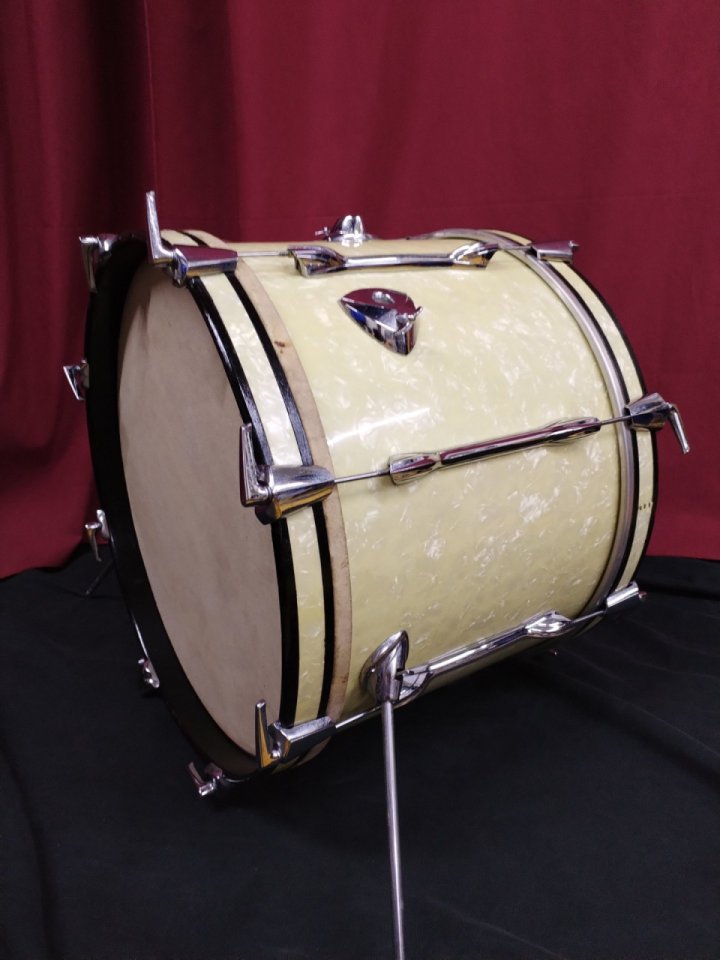 Bombo PREMIER de 20x14 - caoba 70's de segunda mano · Foto 8 de 8 · Barcelona · 325 €