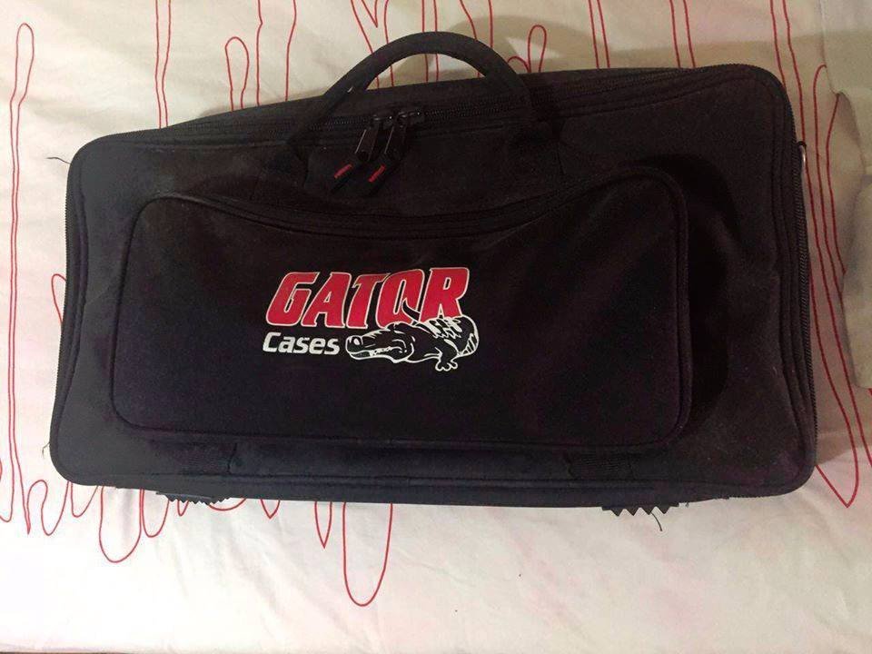 Line 6 POD HD500 + Funda Gator Cases + Power Supply nuevo de repuesto