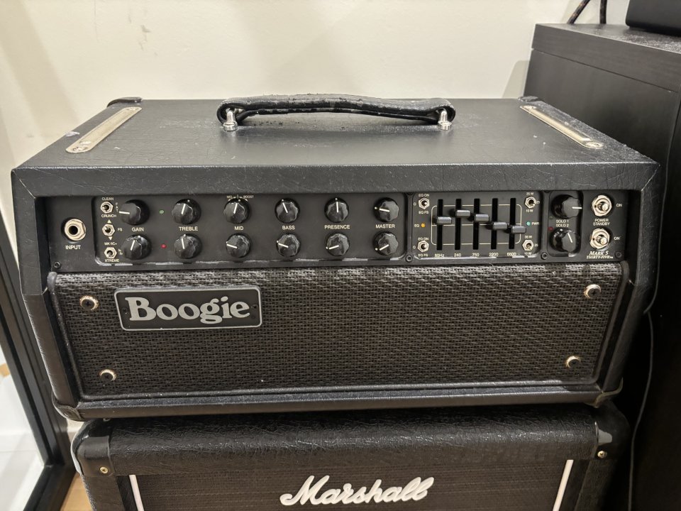 Mesa Boogie Mark V 35 de segunda mano · Foto 1 de 3 · A Coruña · 1750 €