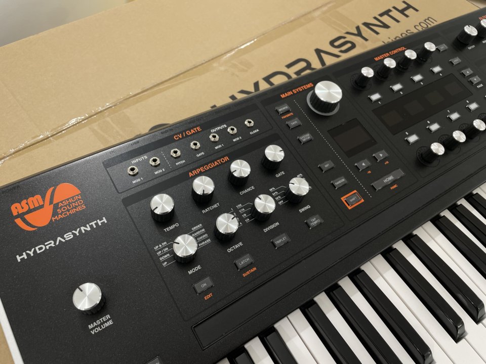 Sintetizador ASM Hydrasynth Keyboard - como NUEVO de segunda mano · Foto 3 de 5 · Madrid · 895 €