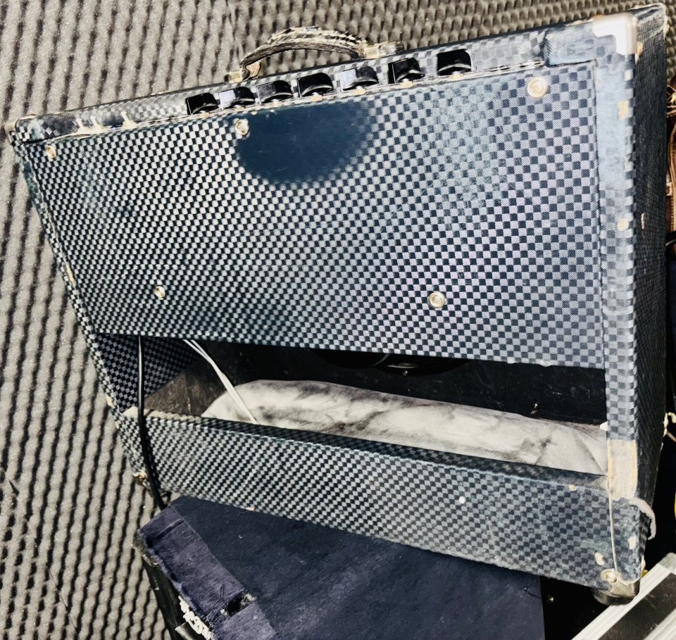 Ampli a válvulas Ampeg Reverberocket