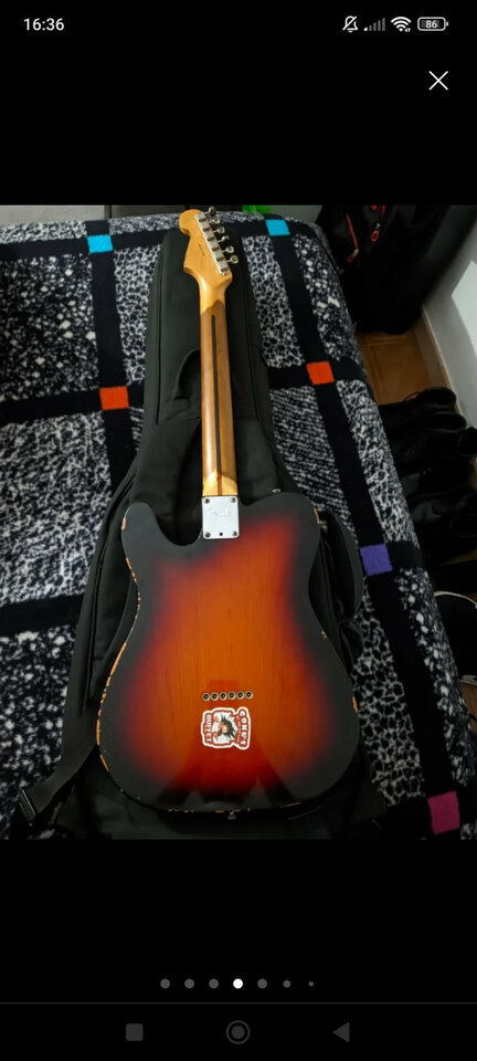 Vendo Fender Telecaster con mástil Stratocaster