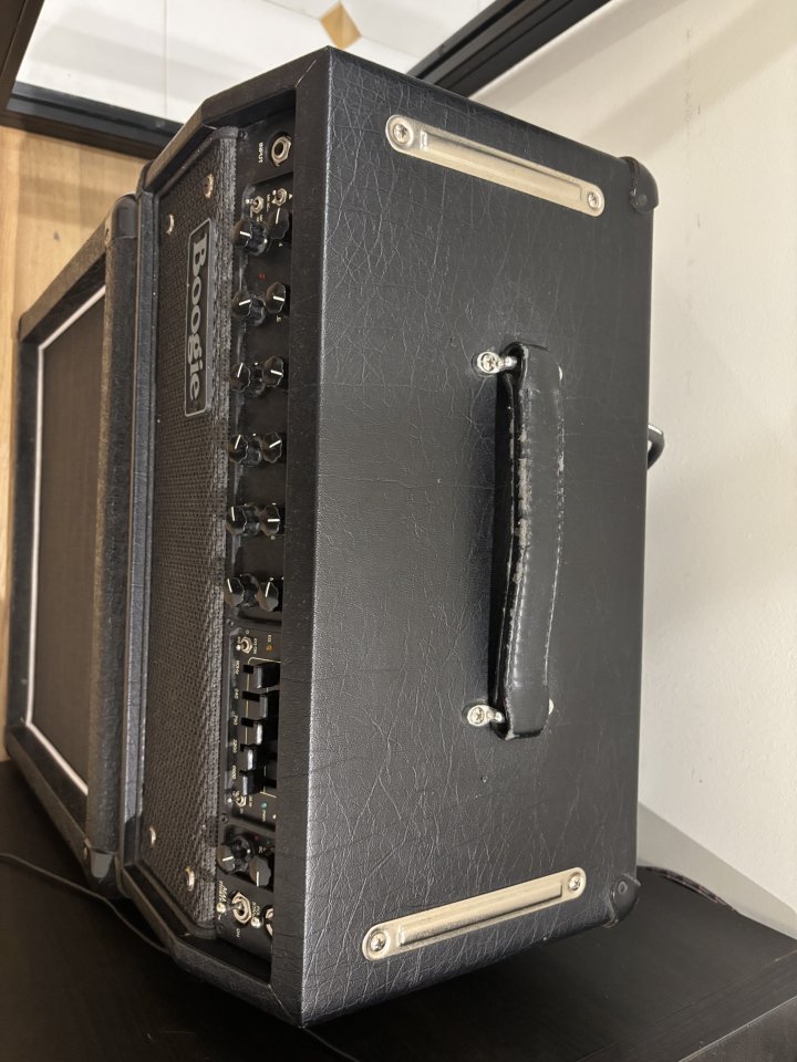 Mesa Boogie Mark V 35 de segunda mano · Foto 3 de 3 · A Coruña · 1750 €