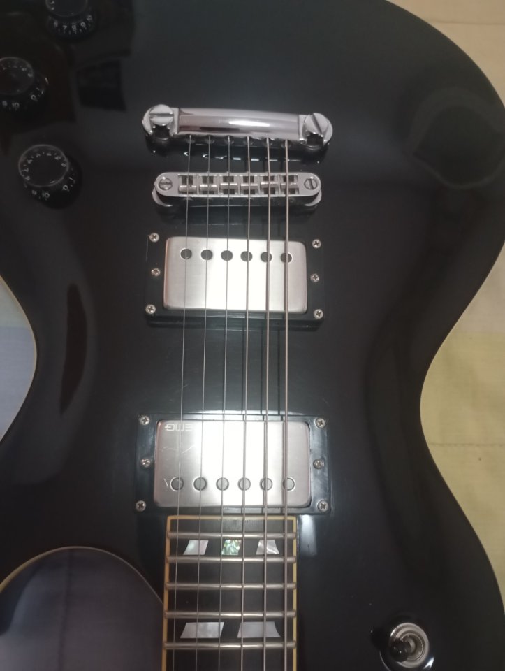Schecter les paul solo 6 Limited