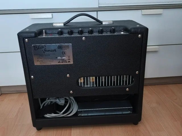 Fender Blues Jr 1 de segunda mano · Foto 2 de 6 · Madrid · 490 €