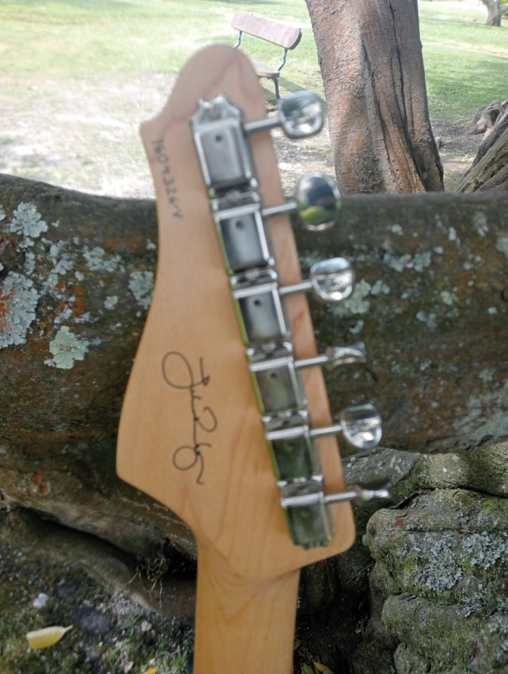 Estratocaster Masterbuild Ruokangas VSOP Classic 2016 Black. de segunda mano · Foto 4 de 10 · A Coruña