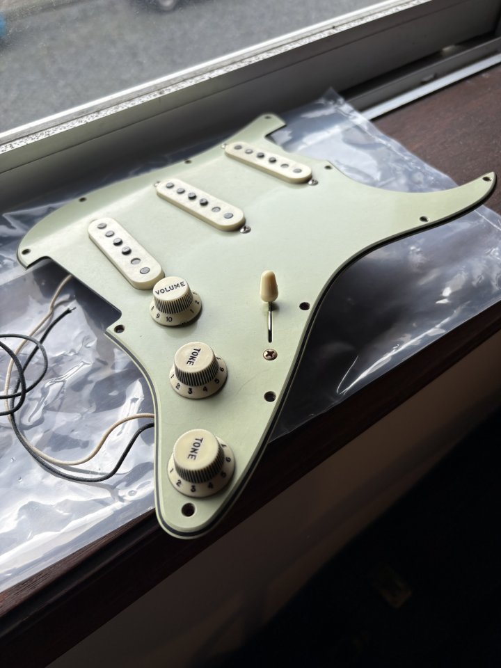 Fender Custom Shop Fat 50 HandWound Landau Pickguard Wired