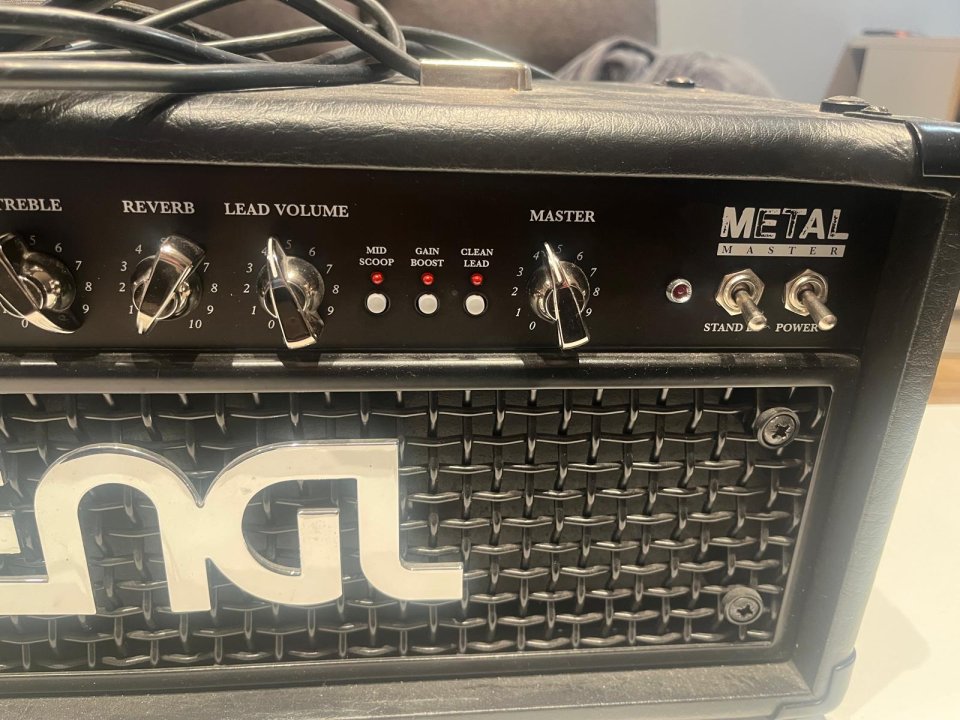 Ampli valvular engl metalmaster y dummy box koch de segunda mano · Foto 3 de 4 · Navarra · 750 €