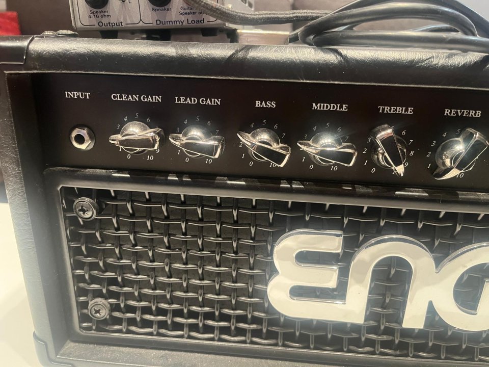Ampli valvular engl metalmaster y dummy box koch de segunda mano · Foto 4 de 4 · Navarra · 750 €