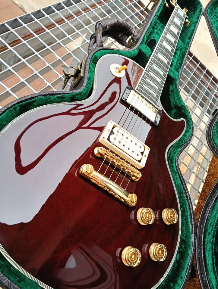 Tokai les Paul custom premium wr 235